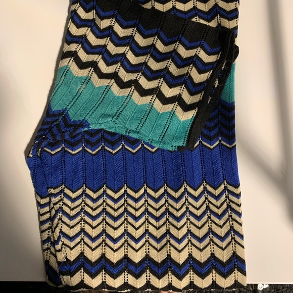 3/$30 Cute light crocheted sweater (above elbow raglan sleeves). - Picture 2 of 4